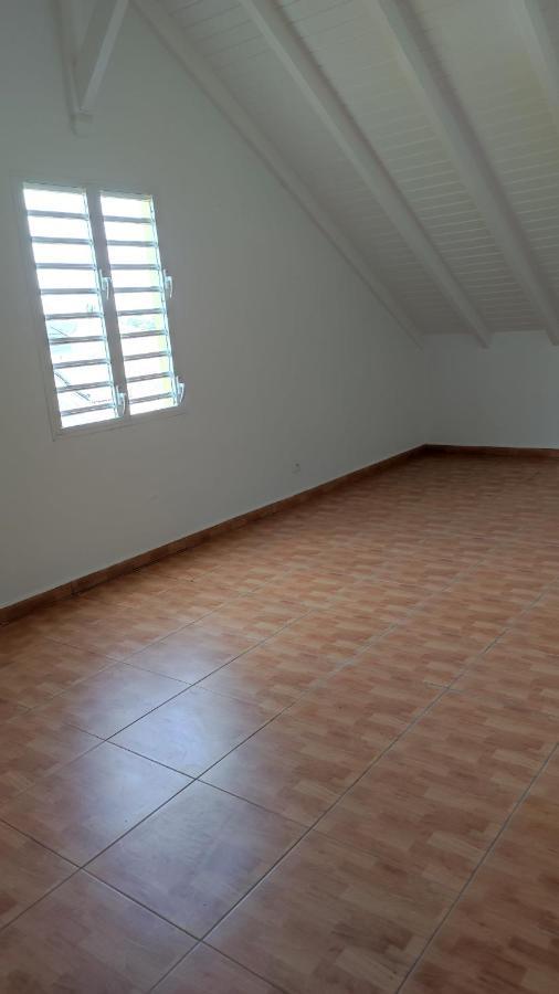 Fleurs Des Iles 971 Appartamento Goyave Esterno foto